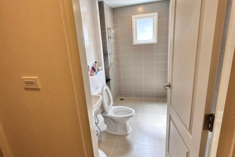 House in Prawet, Bangkok, Thailand 4 bedrooms № 148615 - photo 15