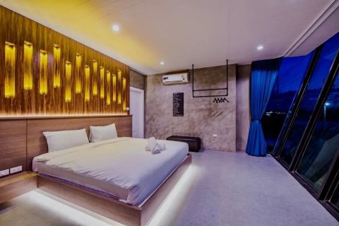 Вилла в Хуа Хине, Таиланд с 4 спальнями  № 148611 - фото 14