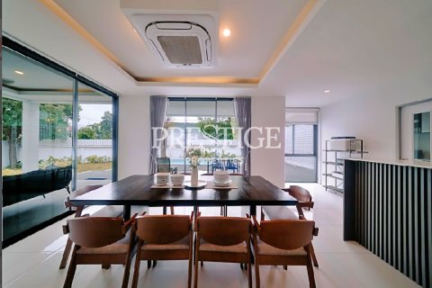 บ้านในพัทยา, ประเทศไทย 4 ห้องนอน № 198107 - รูปถ่าย 9