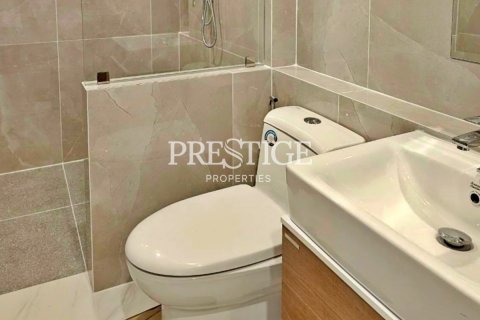 House in Pattaya, Thailand 4 bedrooms № 198105 - photo 9