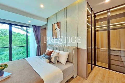 House in Pattaya, Thailand 4 bedrooms № 198105 - photo 13