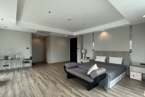 Condo à Khlong Toei, Bangkok, Thaïlande, 4 chambres № 200735 - photo 23