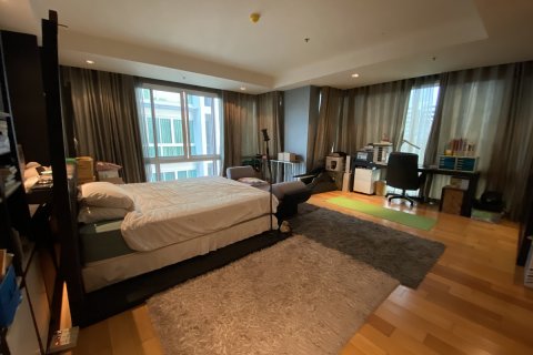 Condo à Khlong Toei, Bangkok, Thaïlande, 4 chambres № 200735 - photo 5