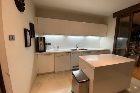 Condo à Khlong Toei, Bangkok, Thaïlande, 4 chambres № 200735 - photo 15