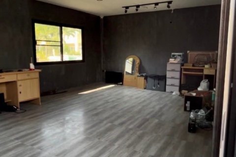 House in Chiang Mai, Thailand 4 bedrooms № 136020 - photo 6