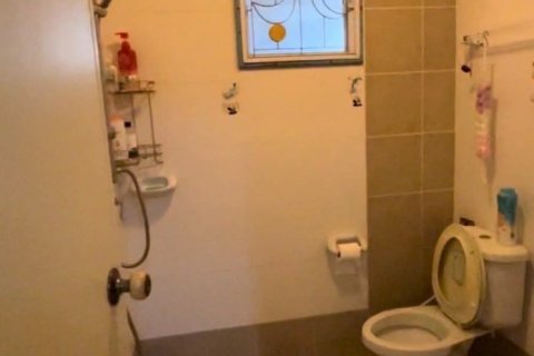 House in Chiang Mai, Thailand 4 bedrooms № 136020 - photo 13