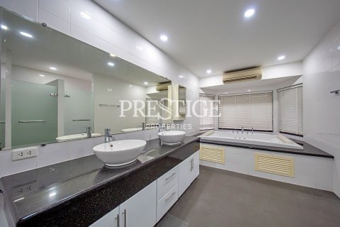 บ้านในพัทยา, ประเทศไทย 4 ห้องนอน № 197529 - รูปถ่าย 13
