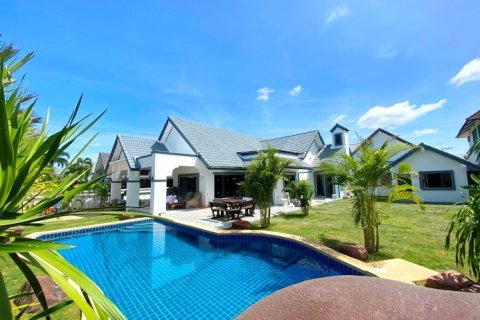 Haus in Pattaya, Thailand 3 Schlafzimmer № 223021