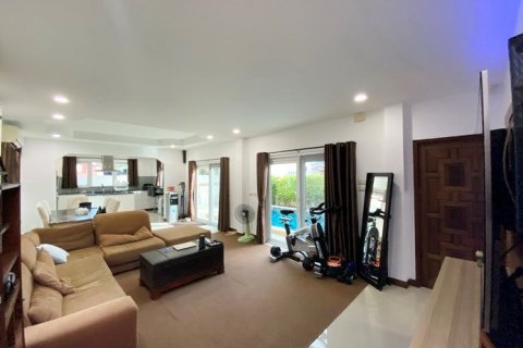Haus in Pattaya, Thailand 3 Schlafzimmer № 223020 - Foto 6