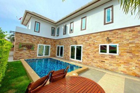 Haus in Pattaya, Thailand 3 Schlafzimmer № 223020 - Foto 2