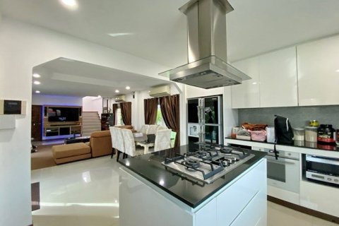 Haus in Pattaya, Thailand 3 Schlafzimmer № 223020 - Foto 9