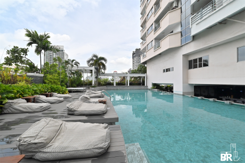 Condo à Bangkok, Thaïlande, 3 chambres  № 209283