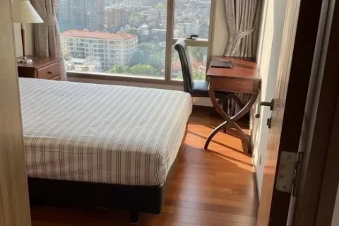 Condo in Khlong Toei, Bangkok, Thailand, 2 bedrooms № 215289 - photo 8