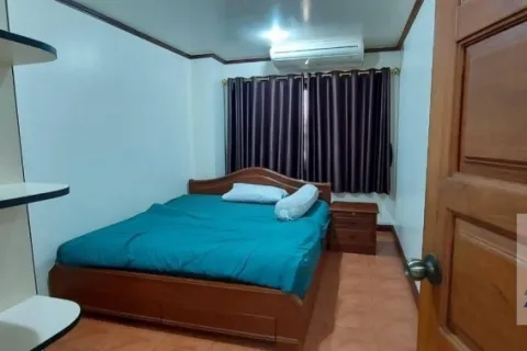 Condo in Khlong Toei, Bangkok, Thailand, 3 bedrooms  № 215295 - photo 11