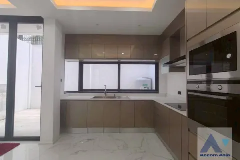 Reihenhaus in Watthana, Bangkok, Thailand 4 Schlafzimmer № 215291 - Foto 7