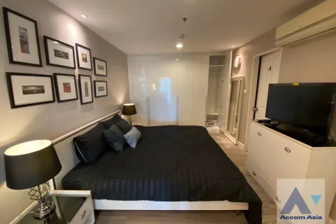 Condo in Huai Khwang, Bangkok, Thailand, 3 bedrooms  № 215293 - photo 12