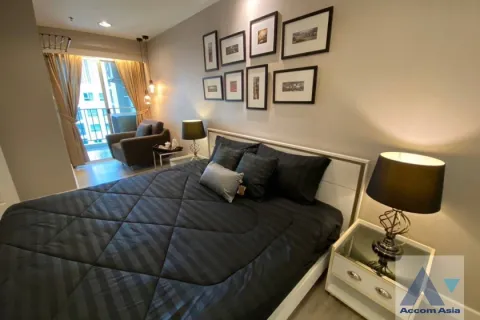 Condo in Huai Khwang, Bangkok, Thailand, 3 bedrooms  № 215293 - photo 11