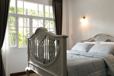 House in Chiang Mai, Thailand 5 bedrooms № 119945 - photo 24