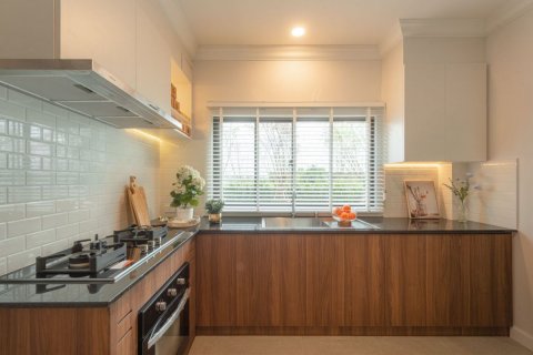 House in Chiang Mai, Thailand 5 bedrooms № 119941 - photo 9