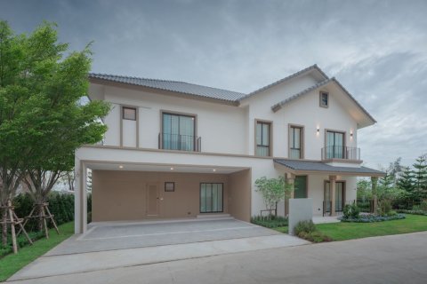 House in Chiang Mai, Thailand 5 bedrooms № 119941 - photo 2