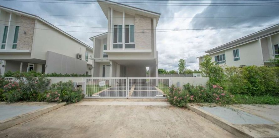 House in Chiang Mai, Thailand 5 bedrooms № 119944