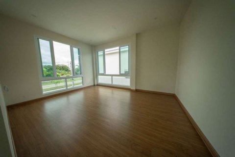 House in Chiang Mai, Thailand 5 bedrooms № 119944 - photo 28