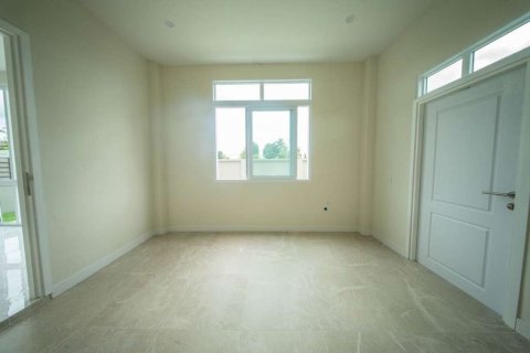 House in Chiang Mai, Thailand 5 bedrooms № 119944 - photo 9