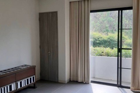 Condo in Chiang Mai, Thailand, 2 bedrooms  № 119939 - photo 23