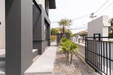 House in Chiang Mai, Thailand 3 bedrooms № 119940 - photo 18