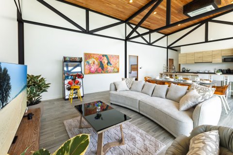 Villa in Phuket, Thailand 4 bedrooms № 170583 - photo 6