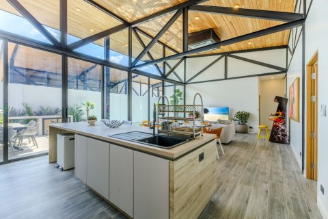 Villa in Phuket, Thailand 4 bedrooms № 170583 - photo 15