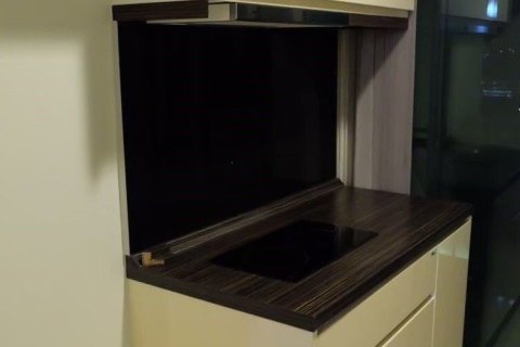 Студия в кондо в Пхракханонге, Бангкок, Таиланд № 170581 - фото 8