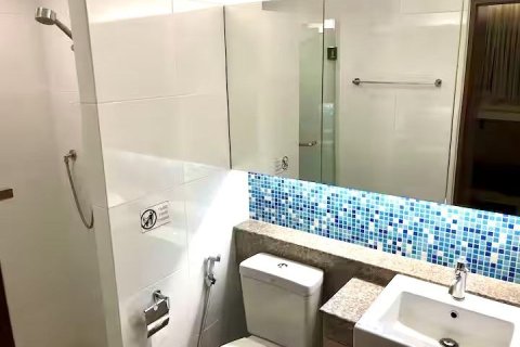 Studio dans le Condo à Phra Khanong, Bangkok, Thaïlande  № 151534 - photo 13