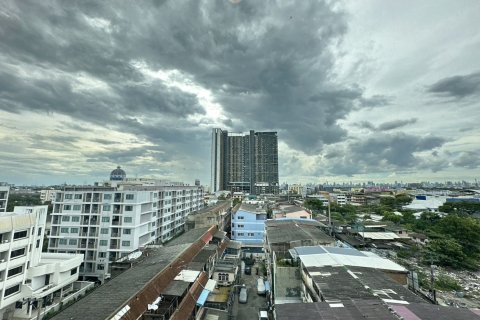 Студия в кондо в Самутпракане, Таиланд № 151535 - фото 9