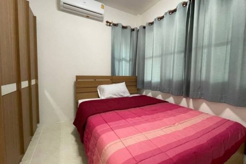 House in Pattaya, Thailand 3 bedrooms № 149036 - photo 8