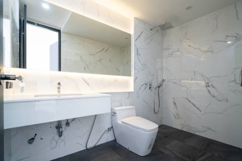 Таунхаус в Ваттхане, Бангкок, Таиланд с 4 спальнями № 149034 - фото 17