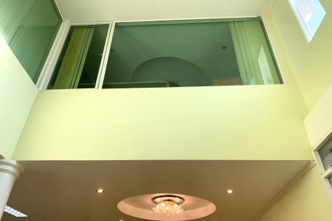 House in Bangkok Yai, Thailand 2 bedrooms № 161185 - photo 19