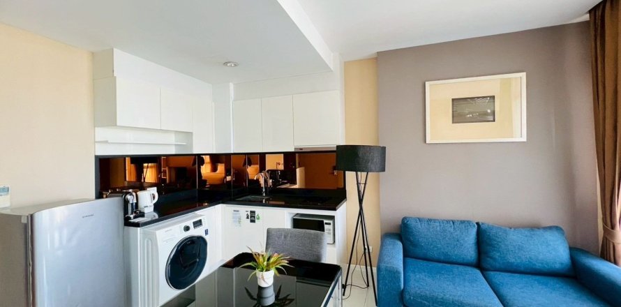 Studio dans le Condo à Watthana, Bangkok, Thaïlande № 154883