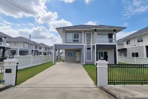 House in San Kamphaeng, Thailand 3 bedrooms № 154882 - photo 1