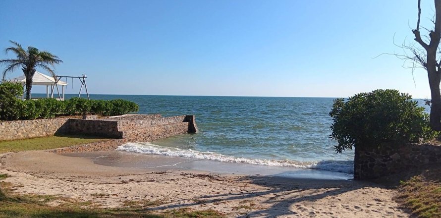 Land in Hua Hin, Thailand 2052 sq.m. № 154880