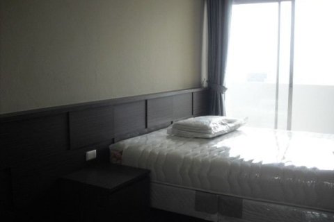 Condo à Watthana, Bangkok, Thaïlande, 3 chambres № 154878 - photo 7