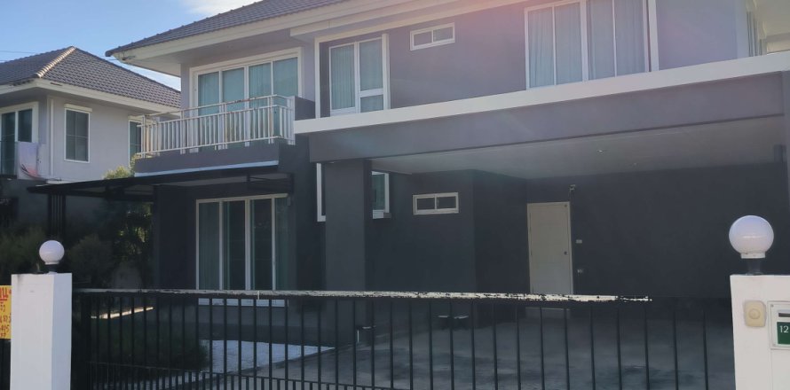 House in Kanchanaburi, Thailand 4 bedrooms № 154881