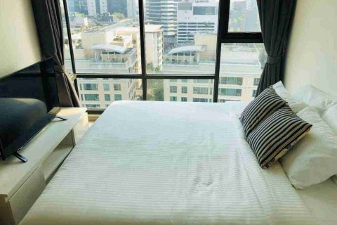 Condo in Bangkok, Thailand, 2 bedrooms № 183495 - photo 6