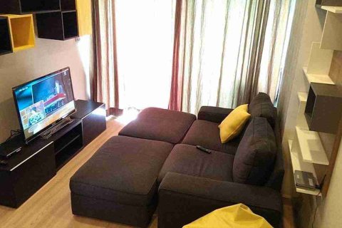 Condo in Bangkok, Thailand, 2 bedrooms № 183496 - photo 10