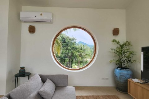 Villa in Surat Thani, Thailand 3 bedrooms № 170473 - photo 3