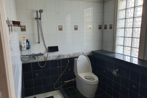 Townhouse à Prawet, Bangkok, Thaïlande 6 chambres № 170469 - photo 30