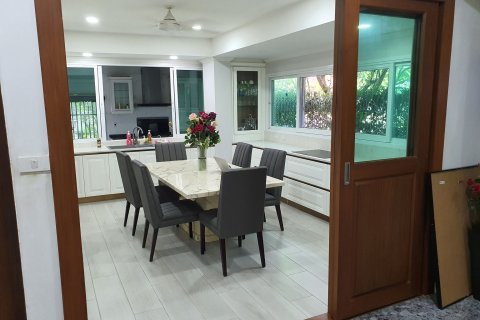 Townhouse à Prawet, Bangkok, Thaïlande 6 chambres № 170469 - photo 9