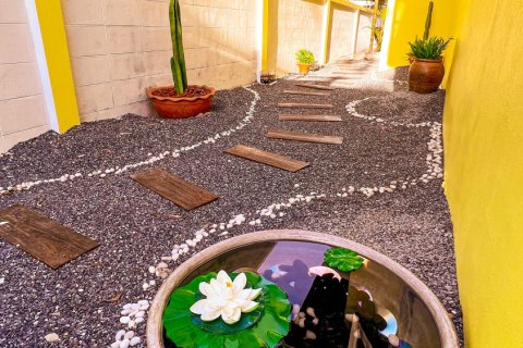 House in Bangkok, Thailand 5 bedrooms № 170470 - photo 8