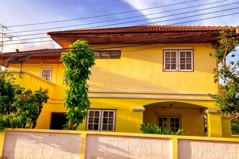 House in Bangkok, Thailand 5 bedrooms № 170470 - photo 6