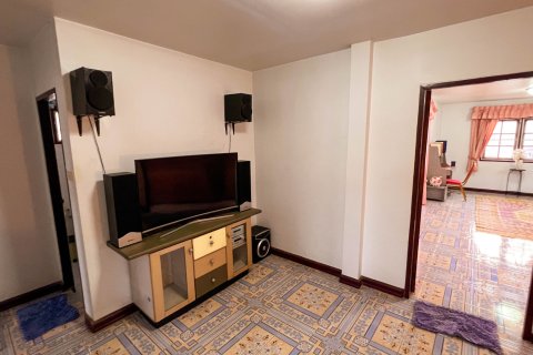 House in Bangkok, Thailand 5 bedrooms № 170470 - photo 28